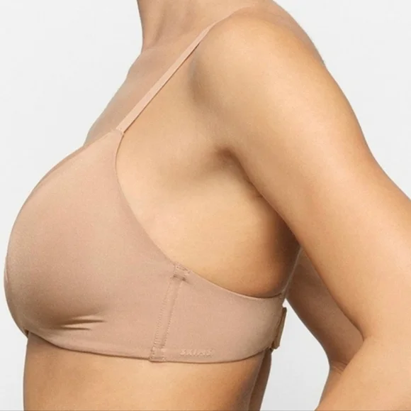 SKIMS Wireless Form Lightly Lined Bra Size:32DD Mica - Picture 2 of 8